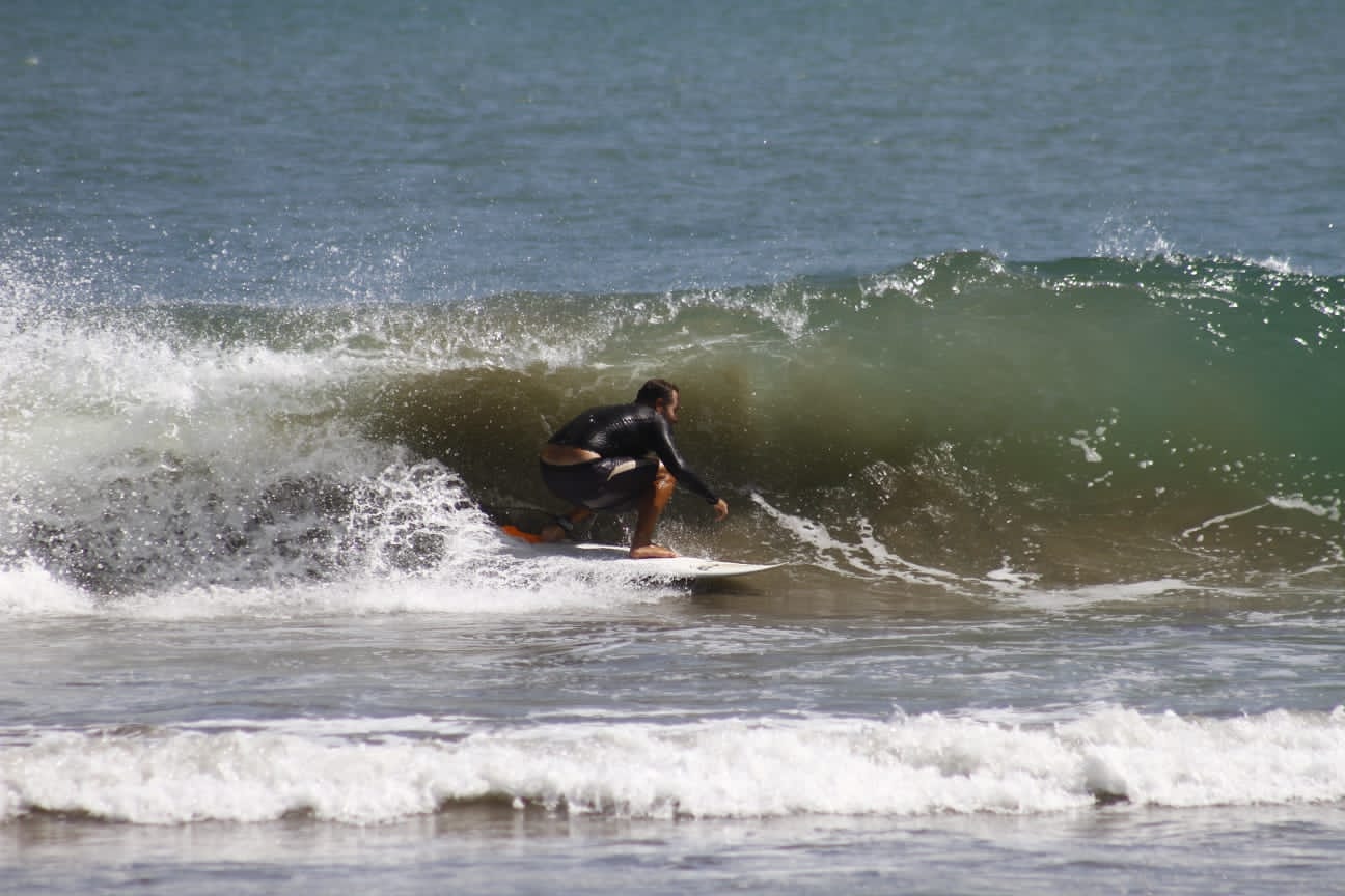 SURF CAMP - LOBITOS COM A OPREE SURF SCHOOL - Imagem 4